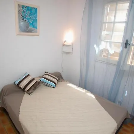 Sleeps 6 Apartment *